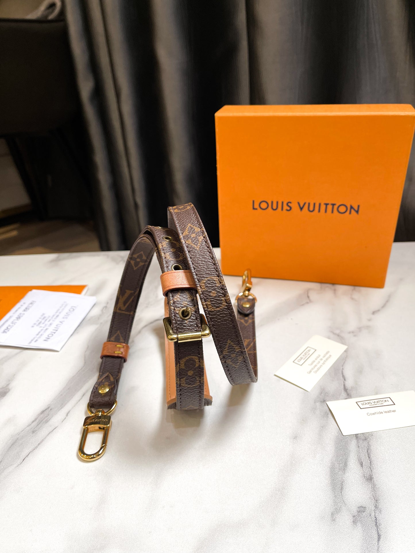 Strap LV Mono