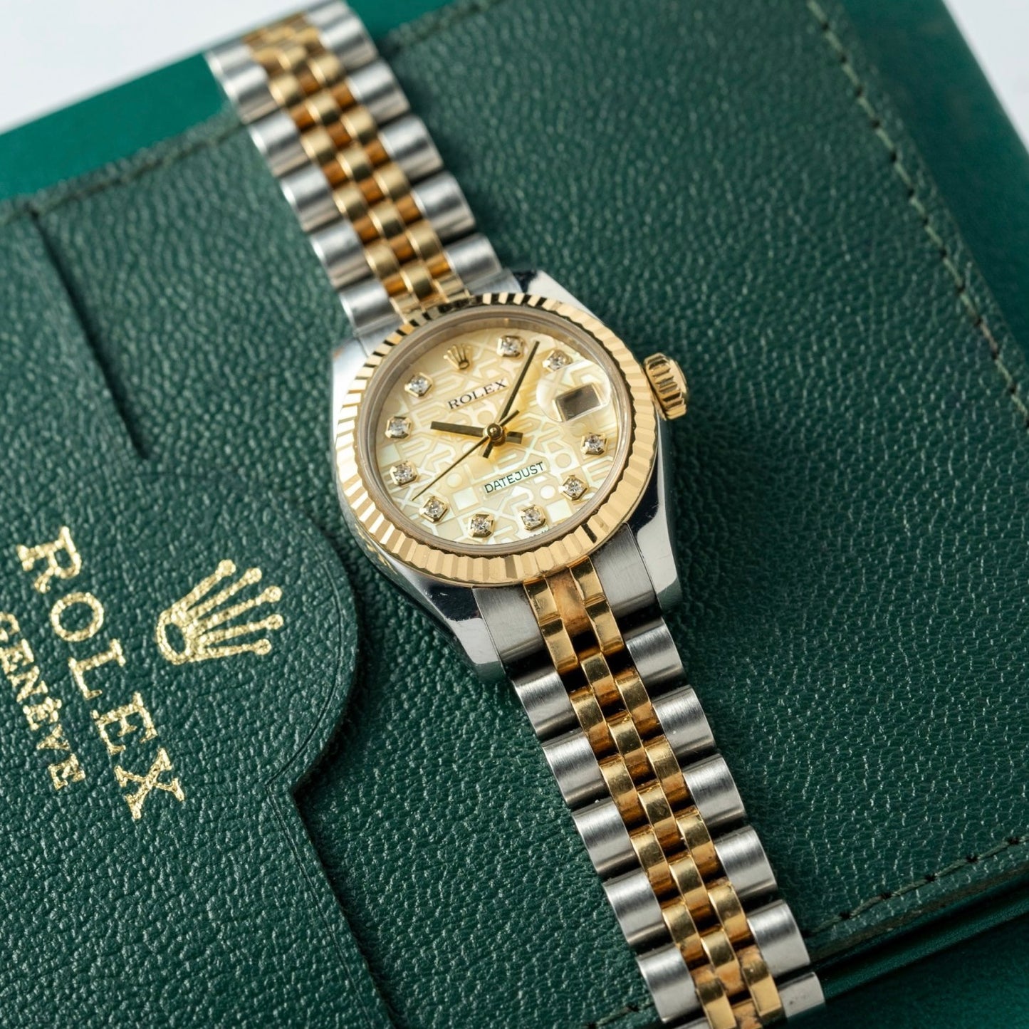 Đồng Hồ Rolex Datejust 179173 Mặt số Vi tính size 26mm