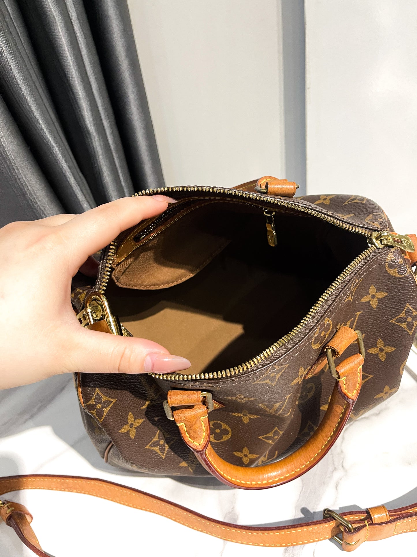 LV Speedy Mono Size 25