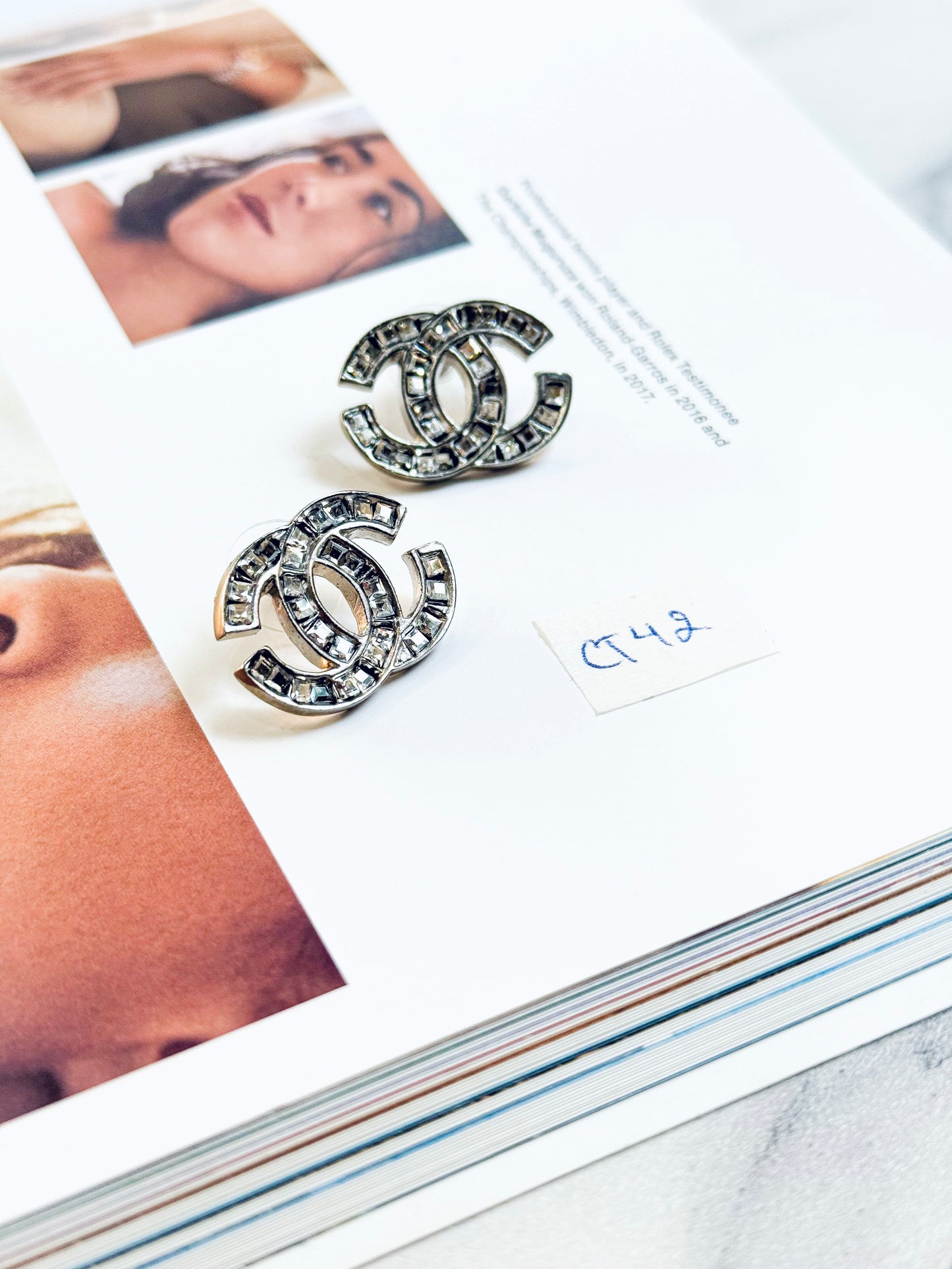 Khuyên Tai Chanel CT42