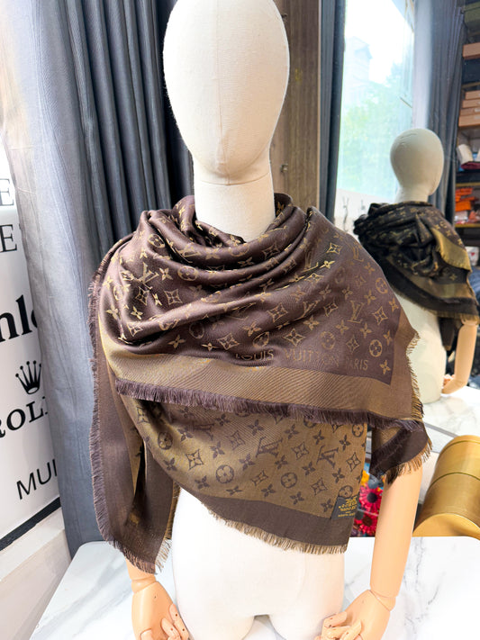 Khăn LV Ánh Kim Nâu 3/3