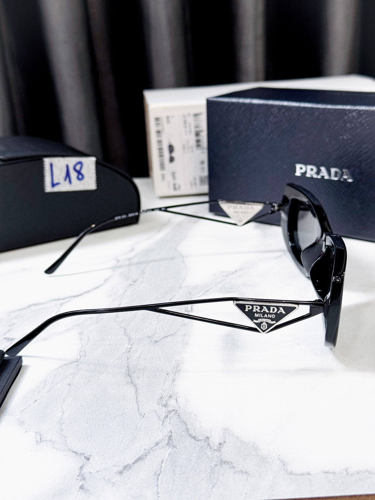Kính Prada New L18