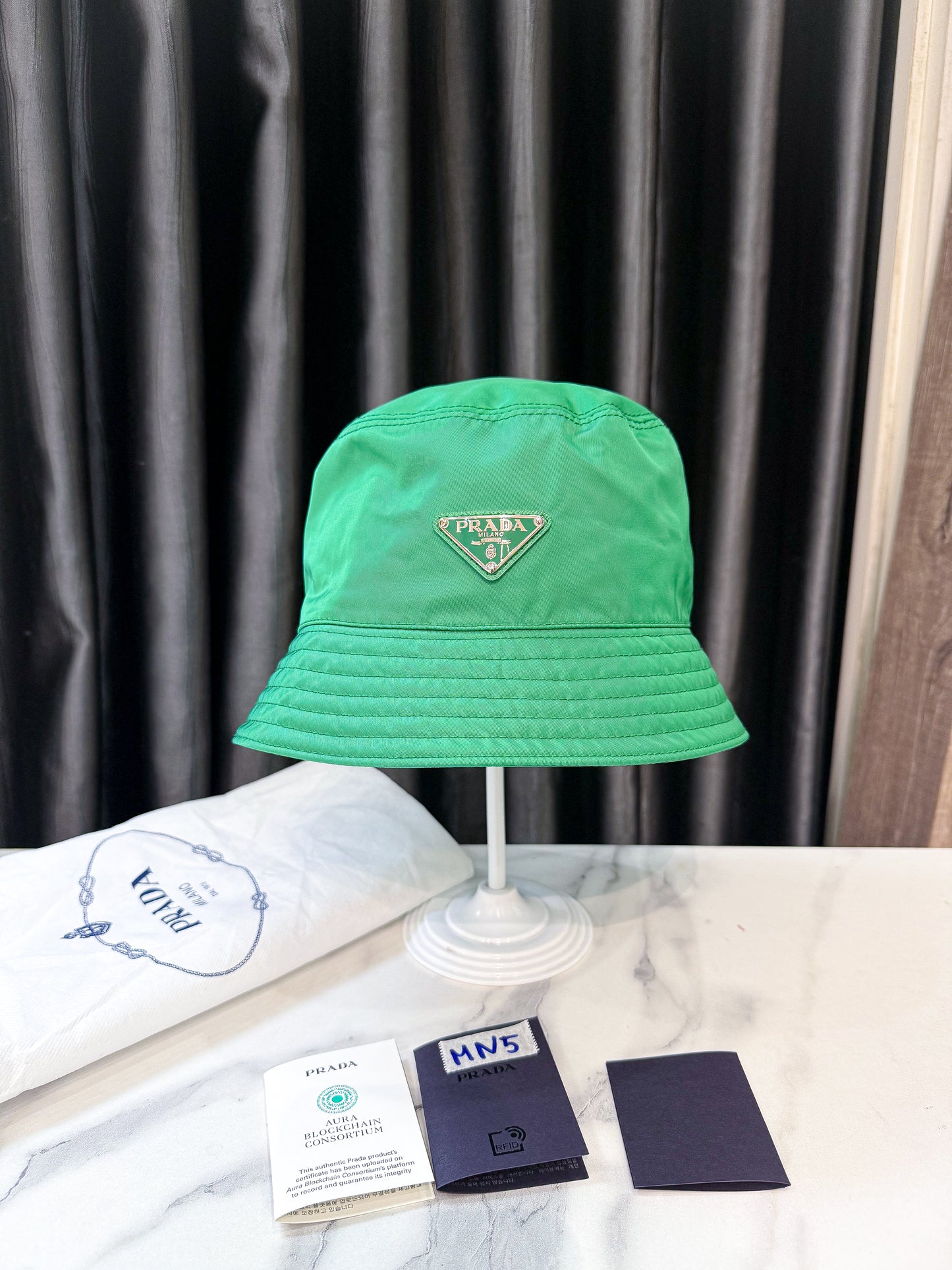 Mũ Prada Xanh New MN05