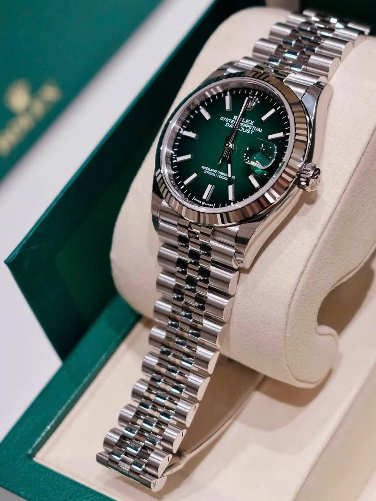 Rolex Datejust 126234 Green Ombré