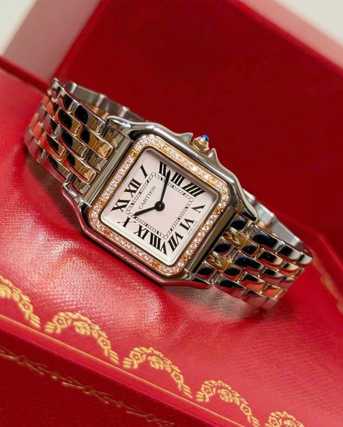 Cartier Panthère W3PN0015 Medium
