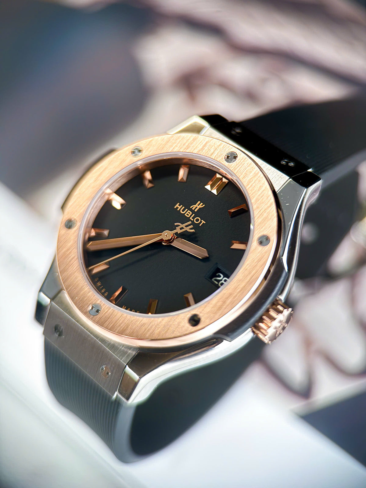 Hublot Classic Fusion Titanium King Gold 33mm (Demi Vàng)