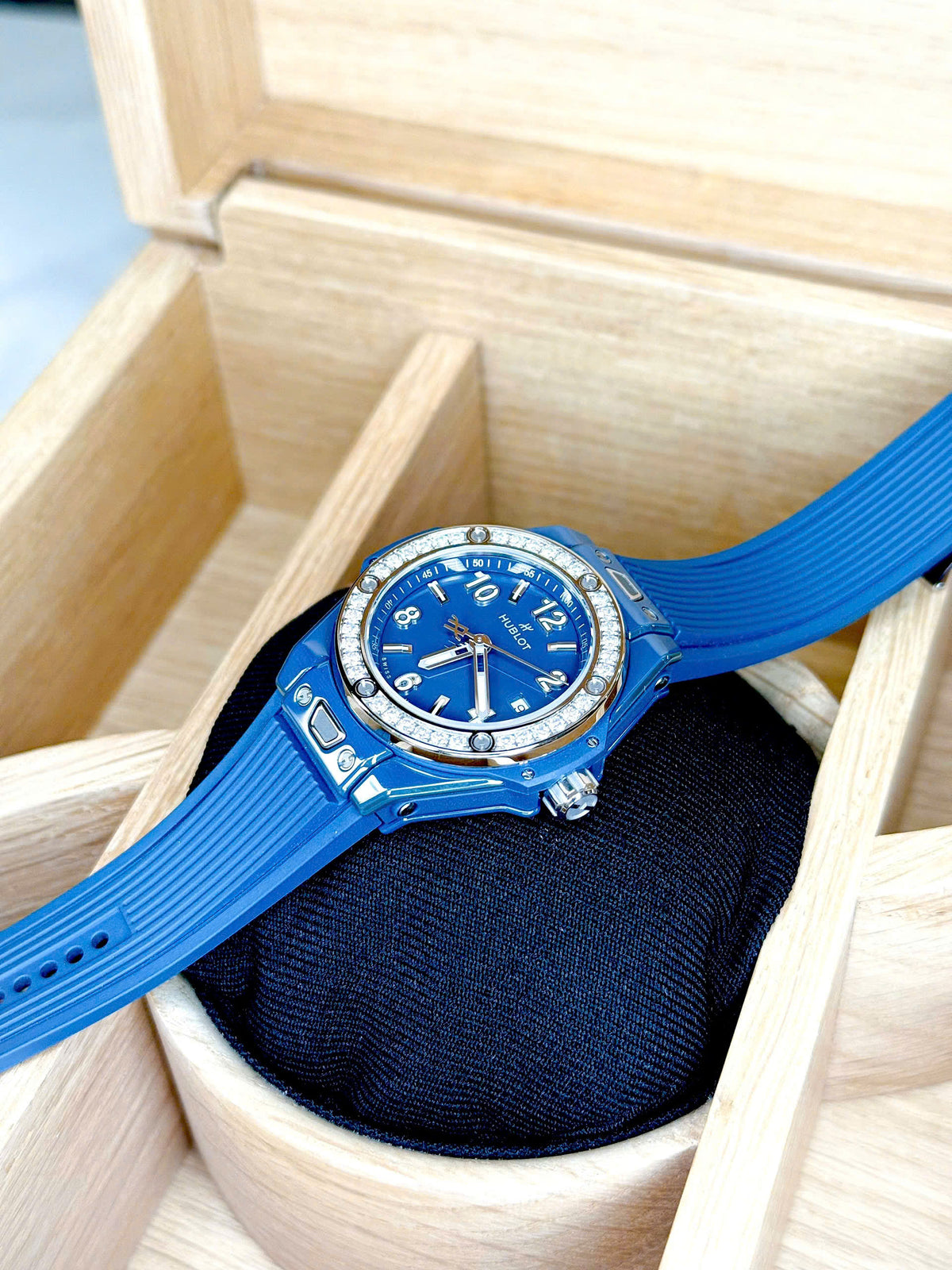 Hublot Big Bang One Click Petrol Blue Ceramic Diamonds 485.ES.5171.RX.1204