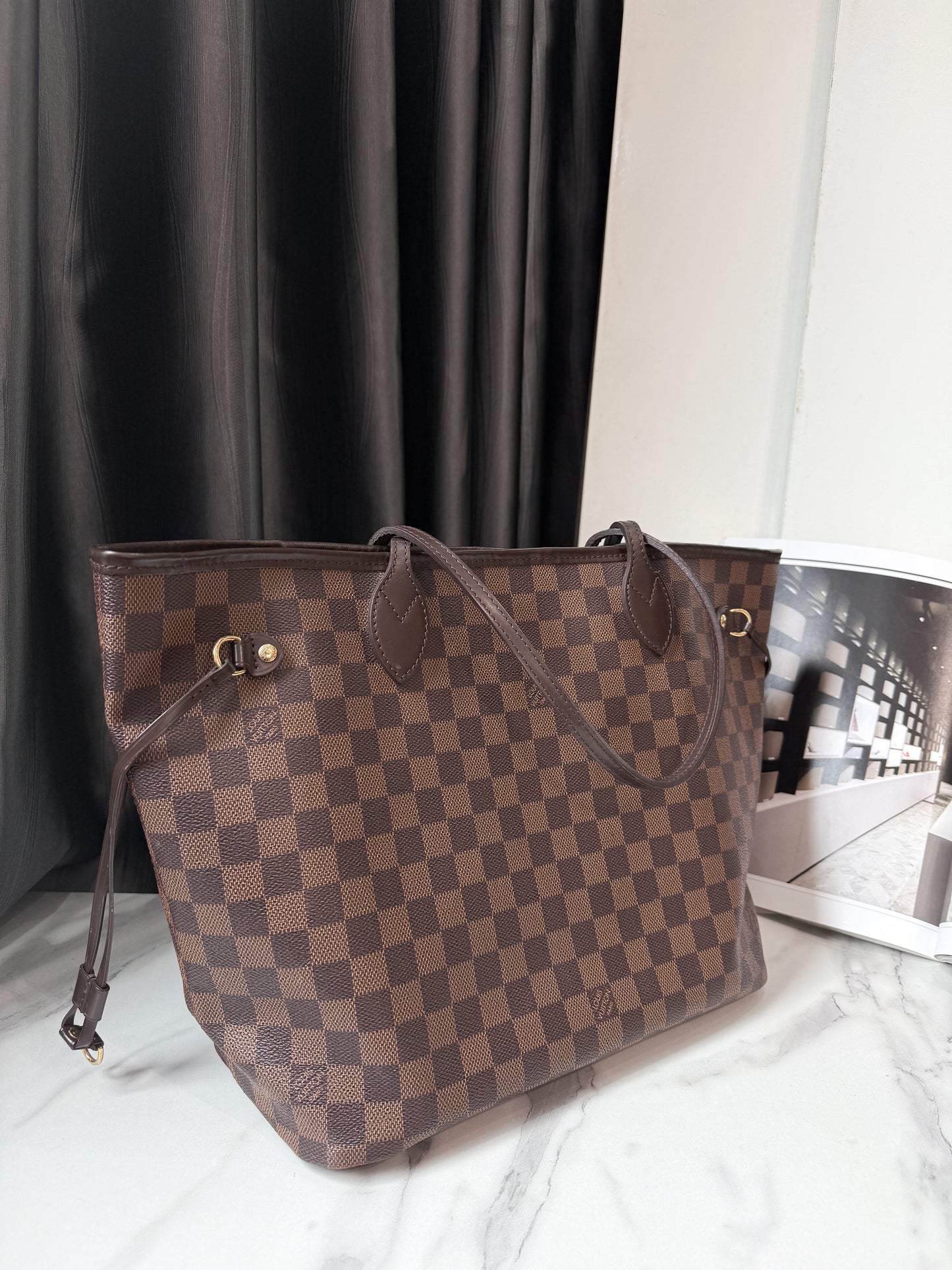 LV NVF Damier Size MM