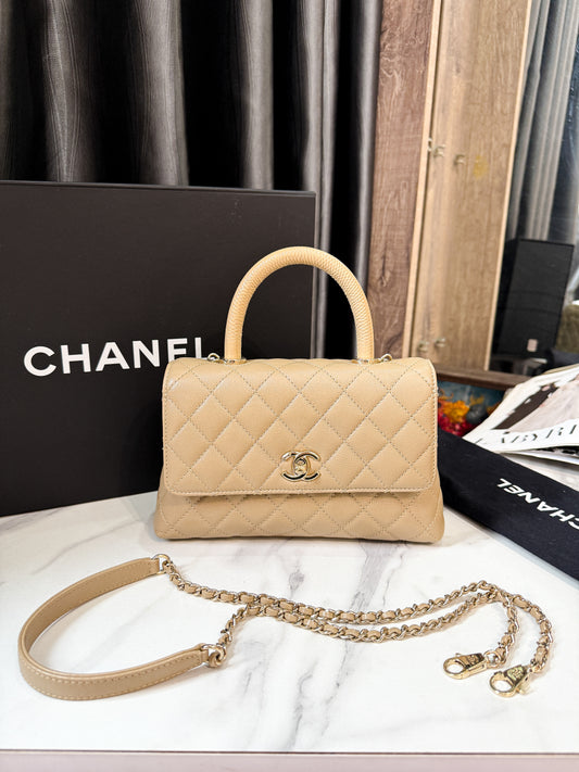 A A Chanel Coco 9.5 Begie Caviar