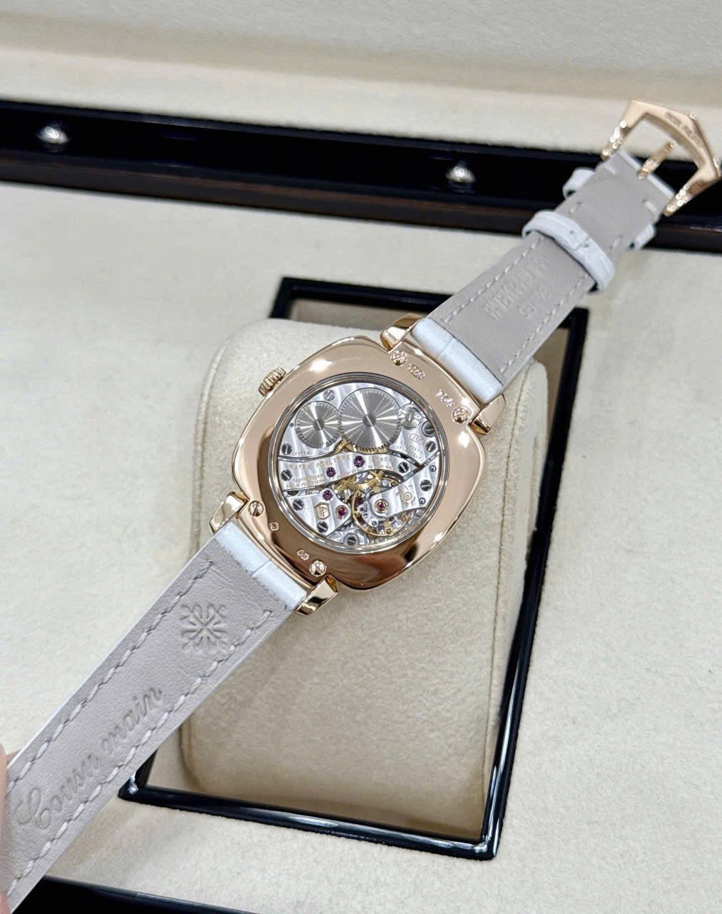 Đồng Hồ Patek Philippe Gondolo 7041R