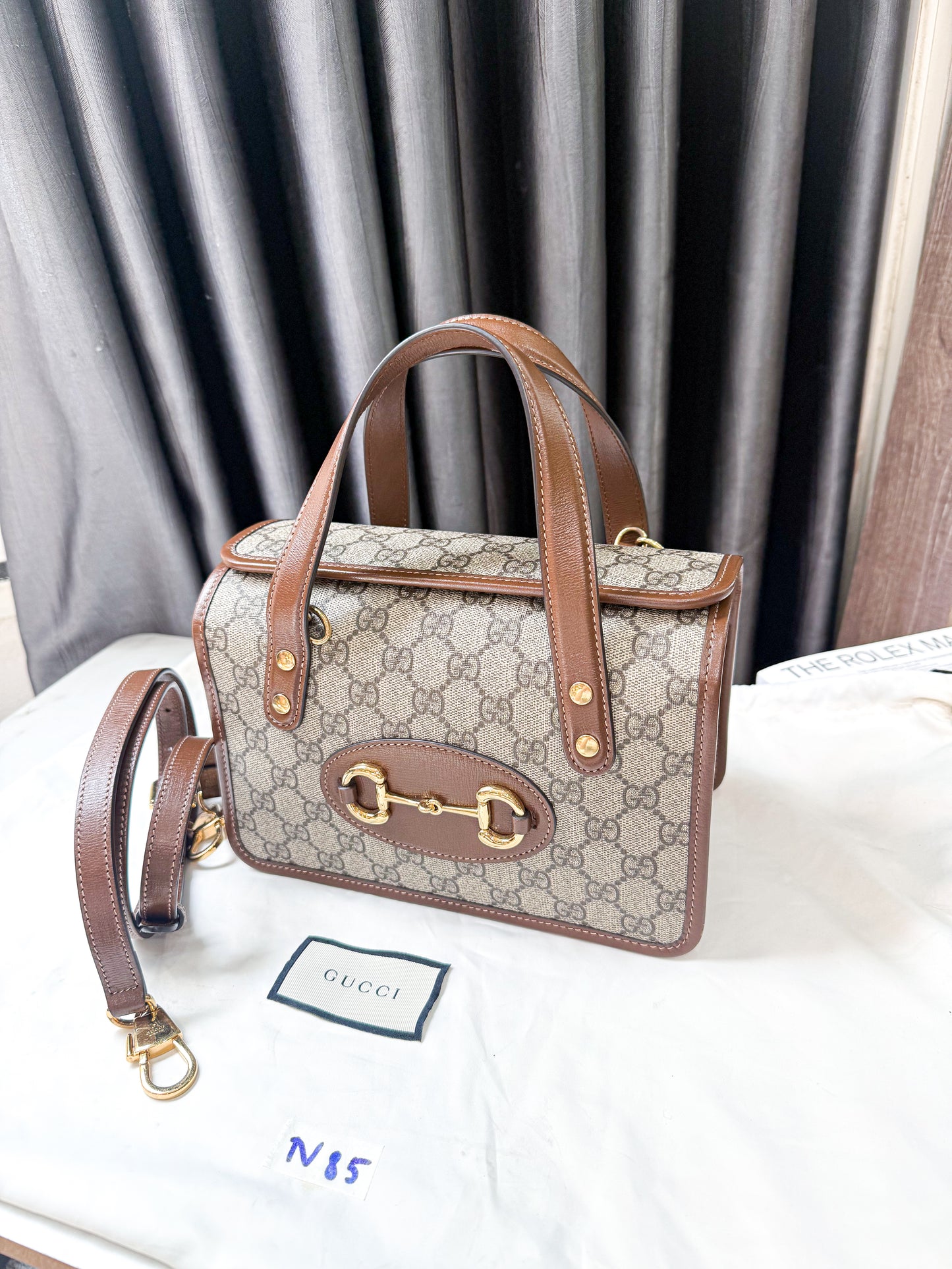 A A Gucci Thuỳ Tiên TV85