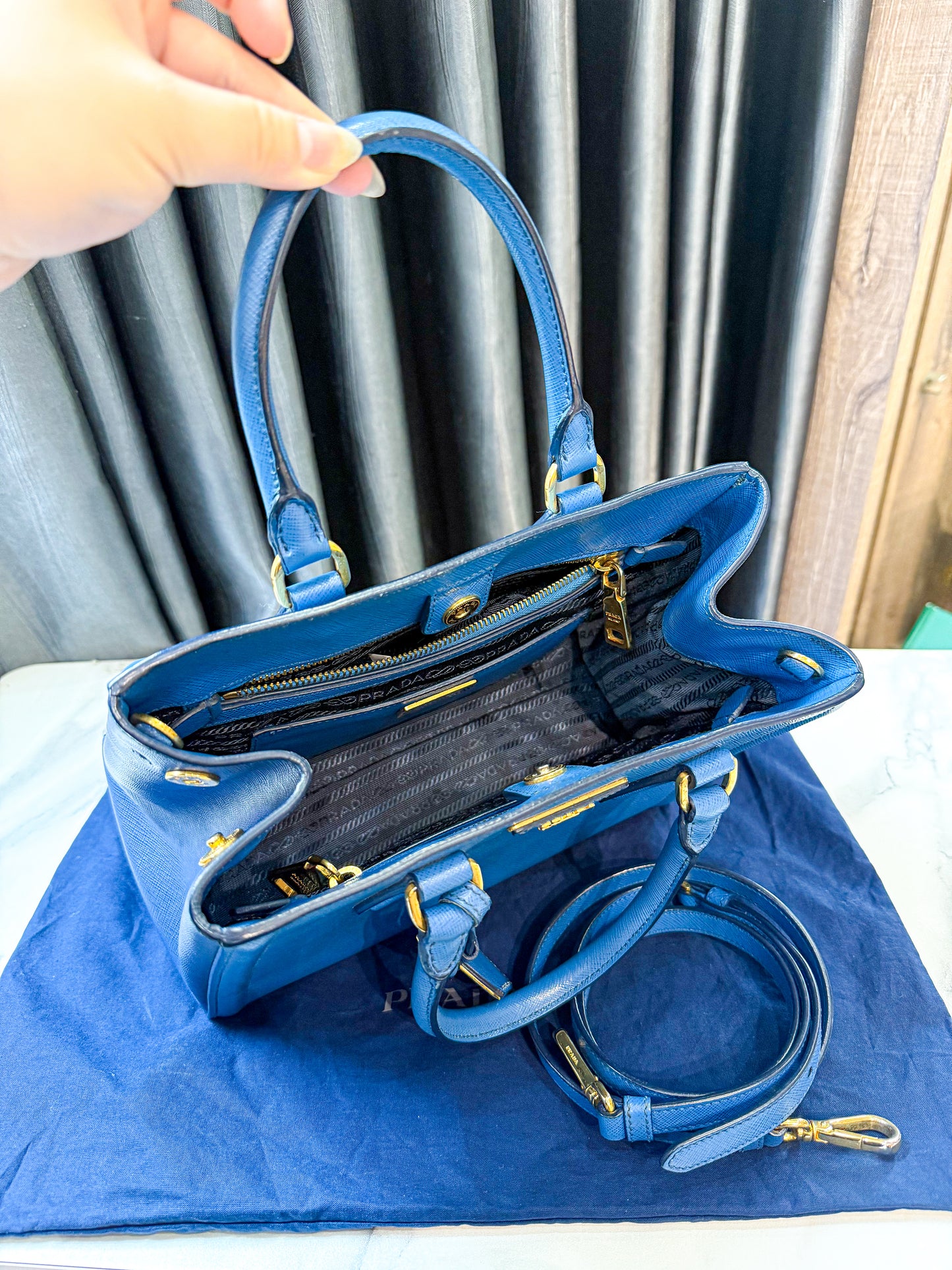 A A Prada Saffiano Xanh