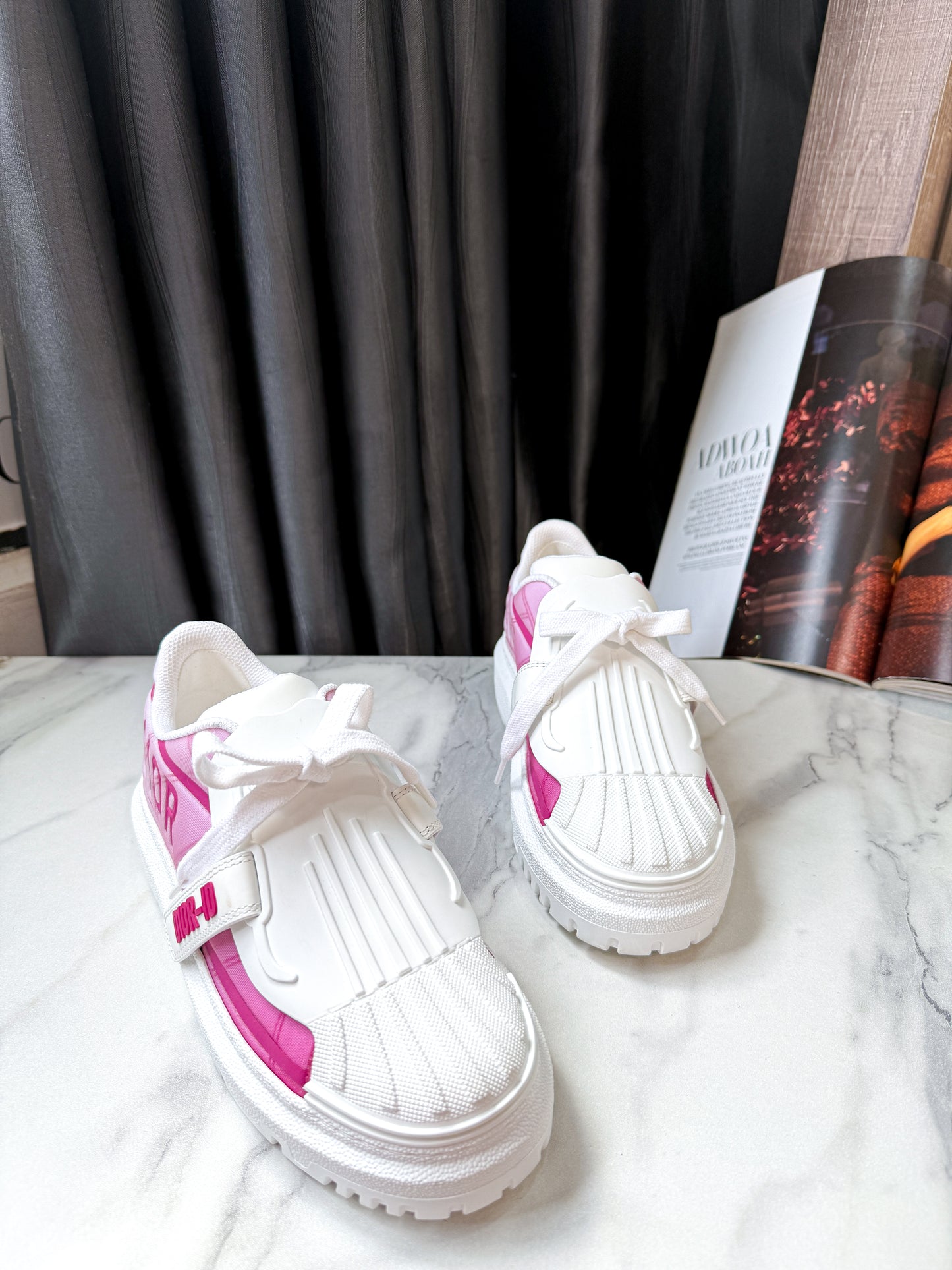 Giày Dior Trắng Phối Hồng Size 35.5