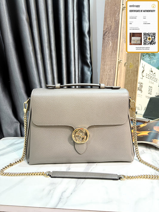 A Gucci Interlocking Size 34