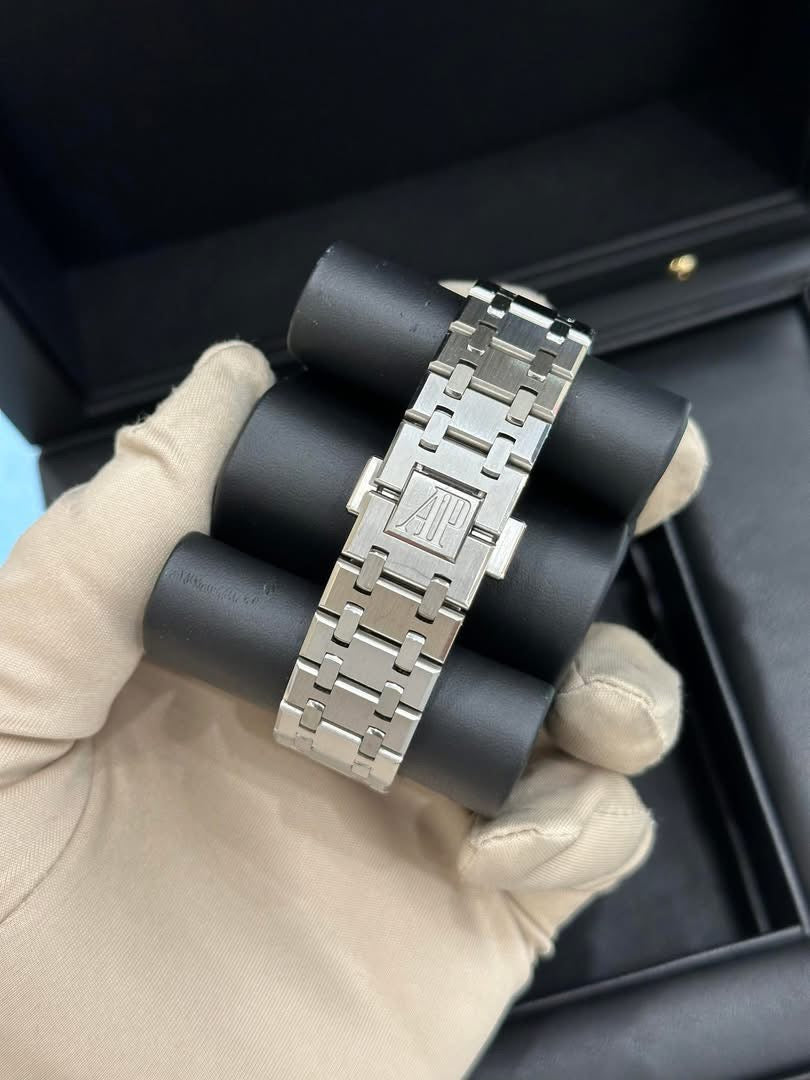 Đồng Hồ Audemars Piguet Royal Oak 15450ST White Dial 37mm
