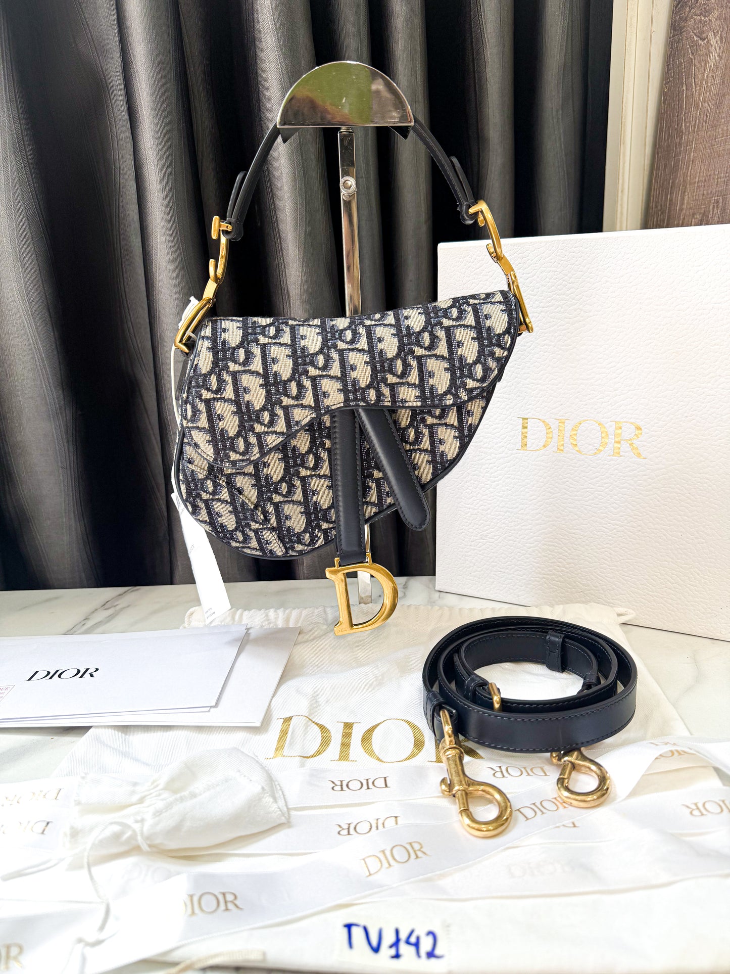 A A Dior Saddle Mini TV142