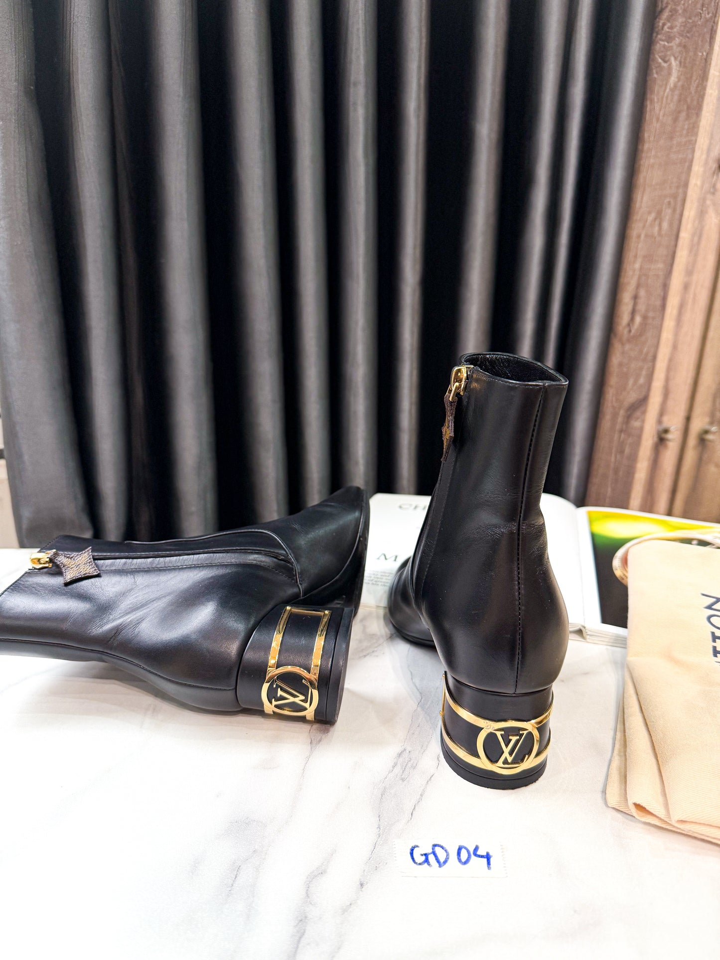 Boot LV Logo Dauphine Size 35 GD04