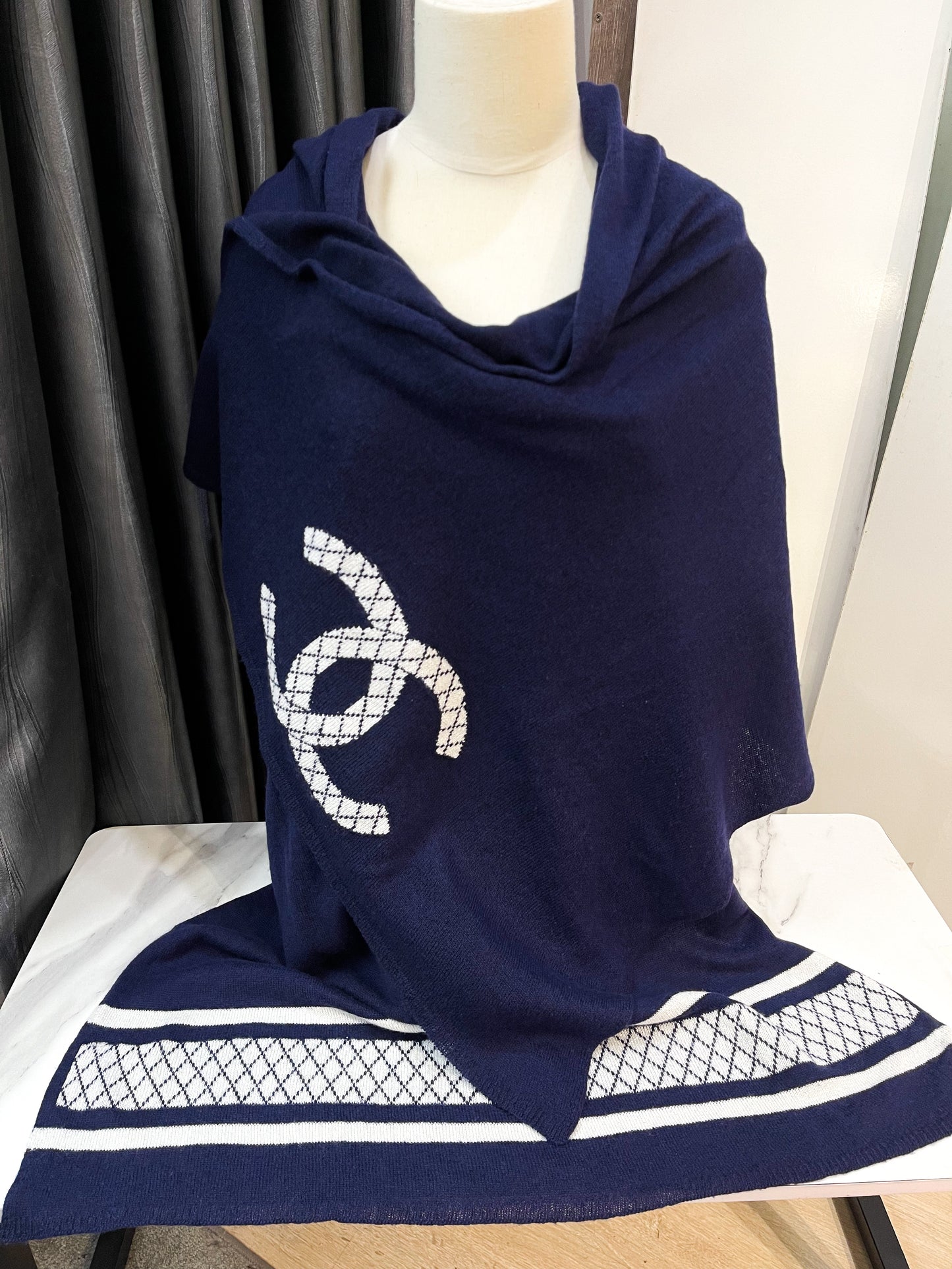 Khăn Chanel Cashmere Xanh