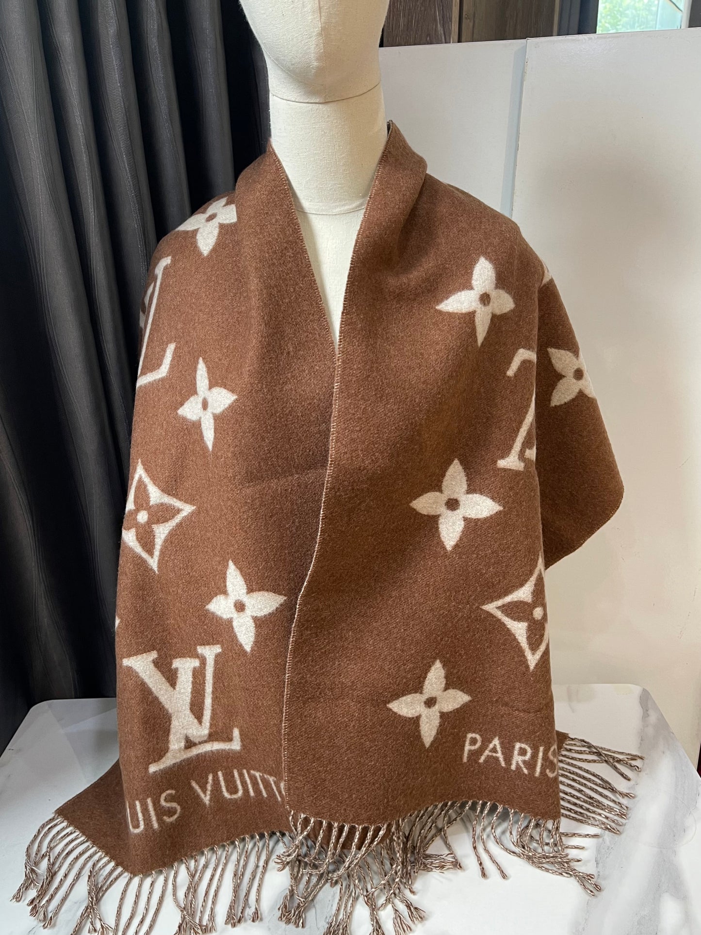 Khăn LV Cashmere