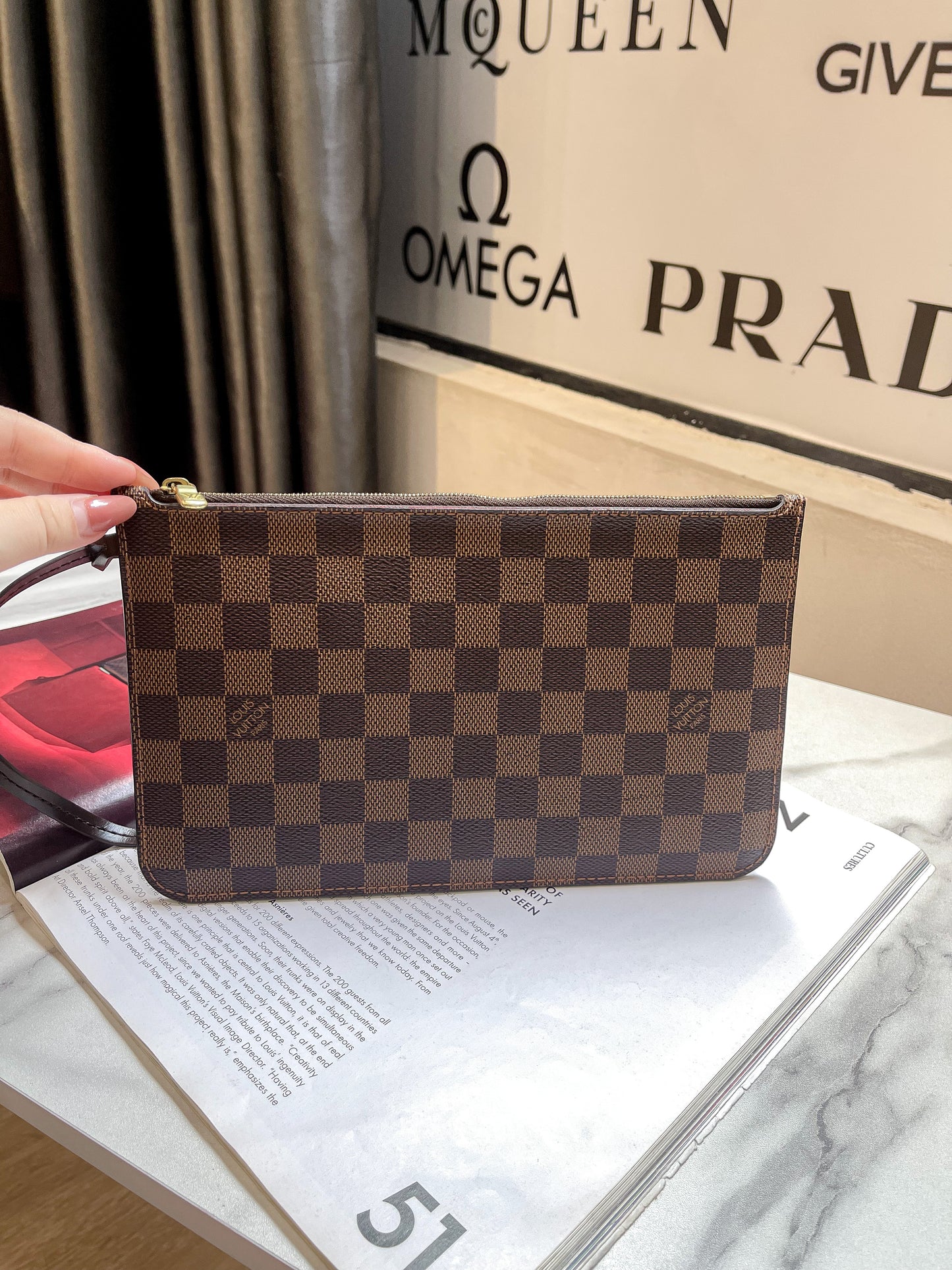 Clutch LV Damier Trong Set Túi NVF