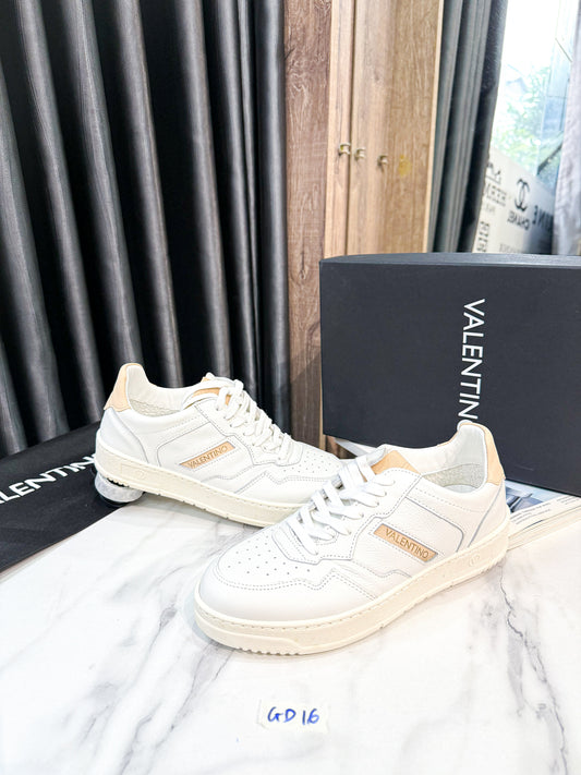 Giày VLTN Size 39 GD16