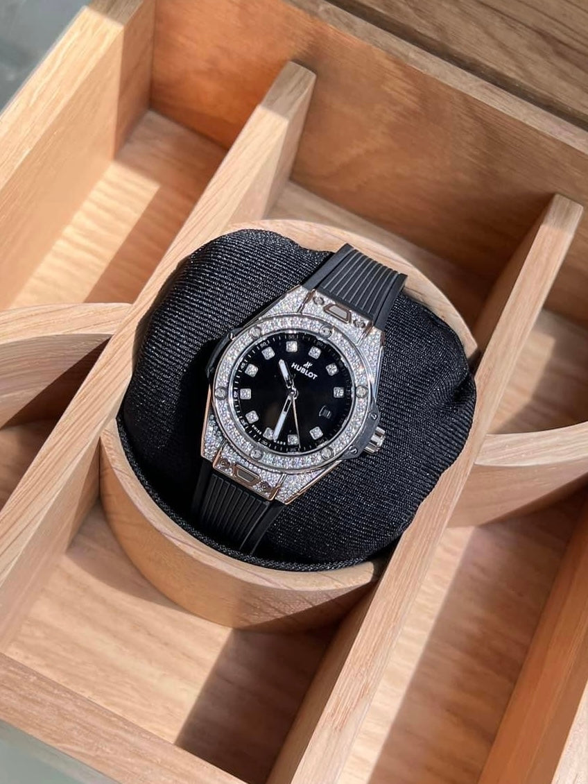 Đồng Hồ Hublot OneClick 33mm Pave Diamond