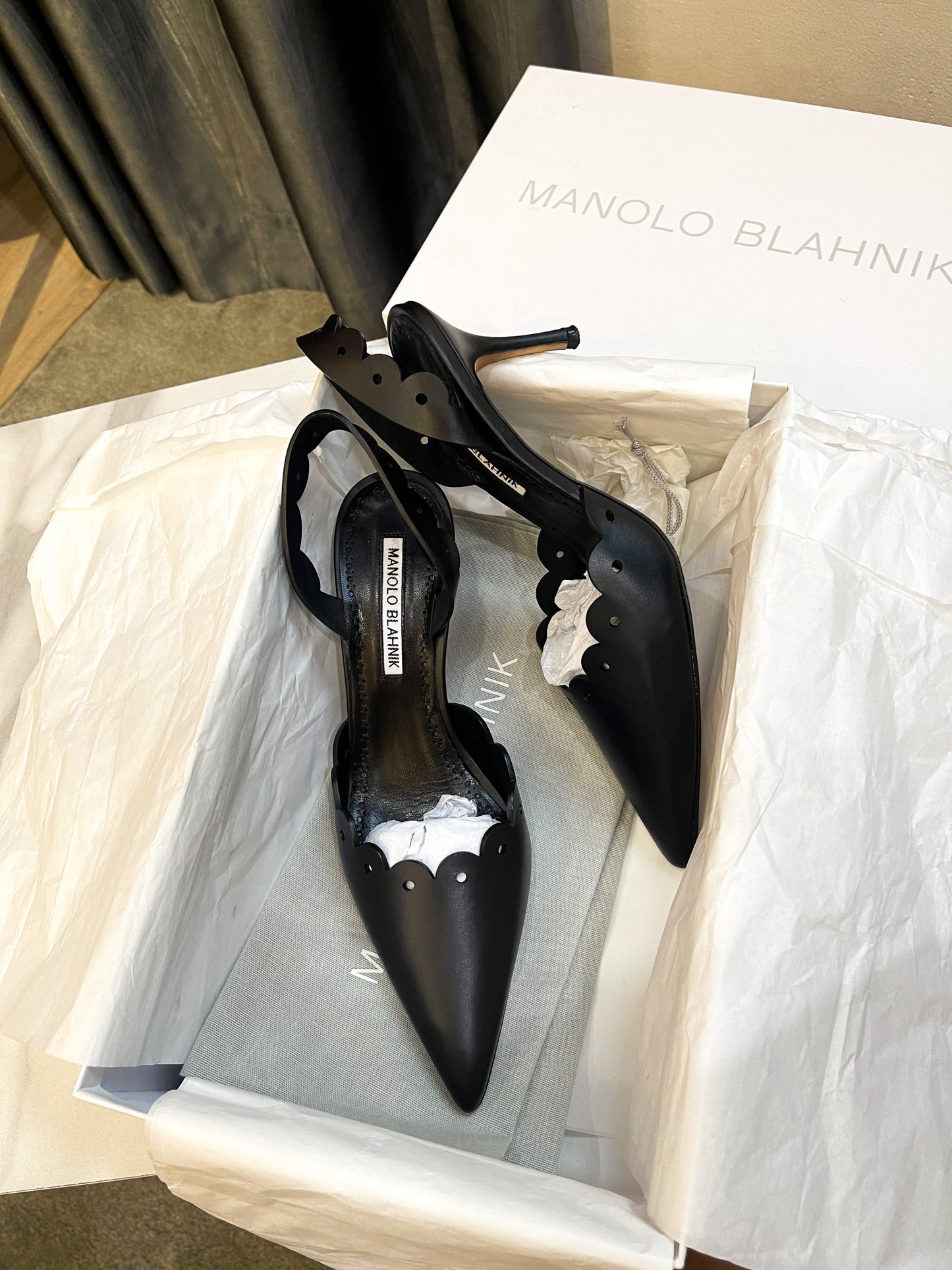 Slingback Manolo Đen