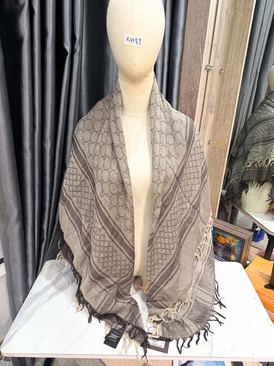 Khăn Gucci Khổ 140x 140 KH89