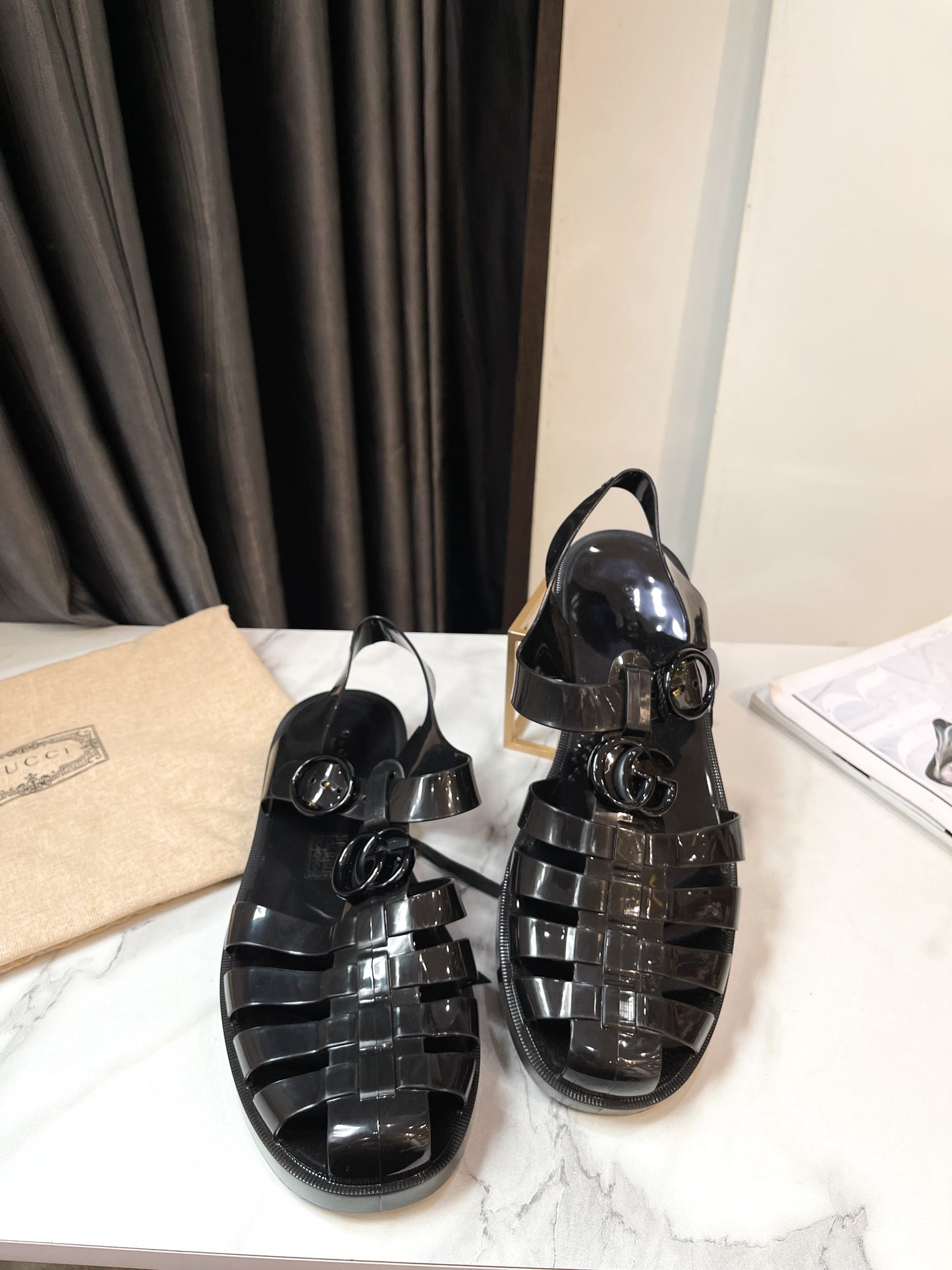 Sandal Gucci Nam Size 8 (42) New