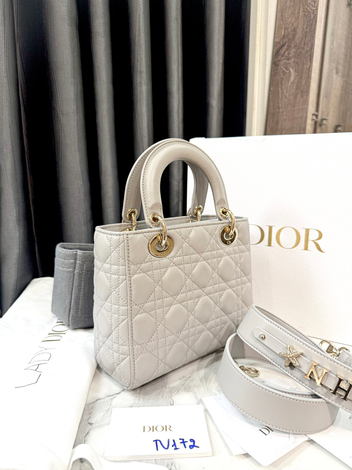 A A A Dior Lady Small TV172