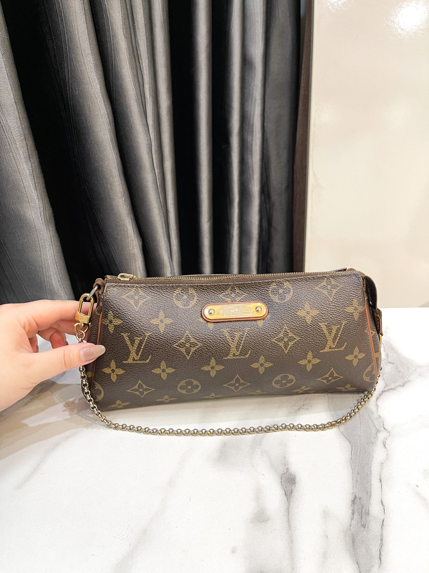 LV Eva Clutch