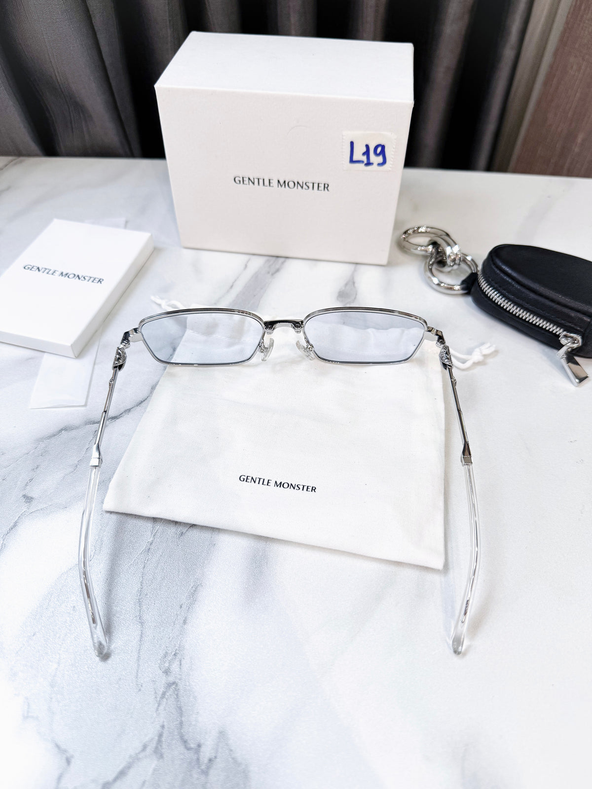 Kính GM New L19