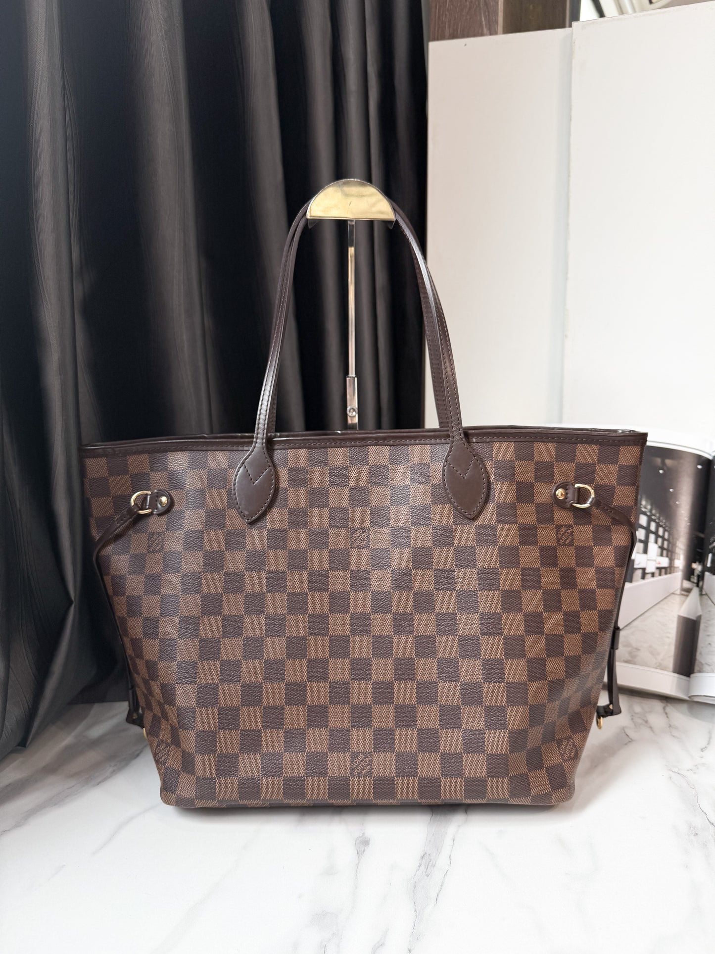 LV NVF Damier Size MM