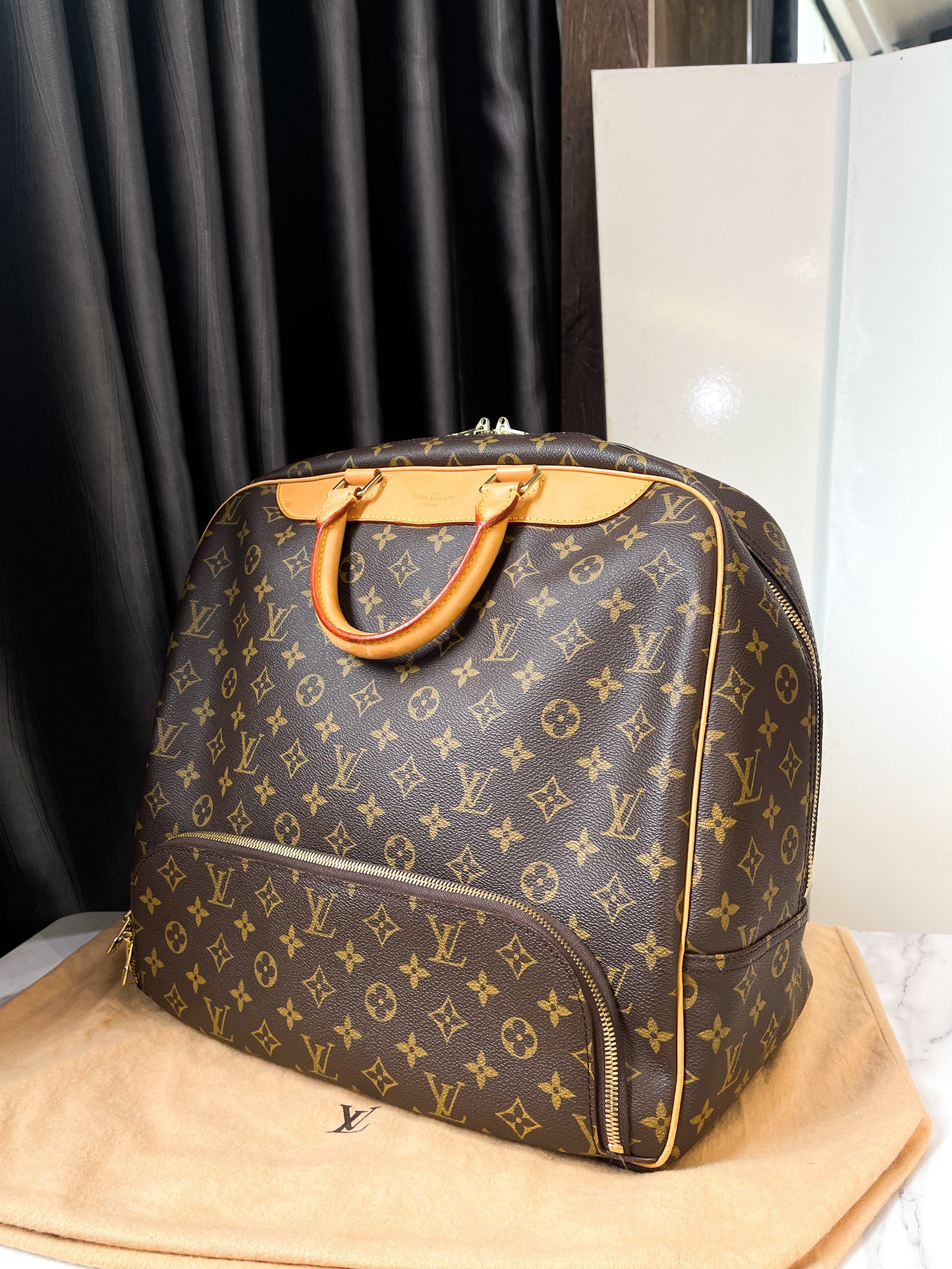 LV Keepall Boston