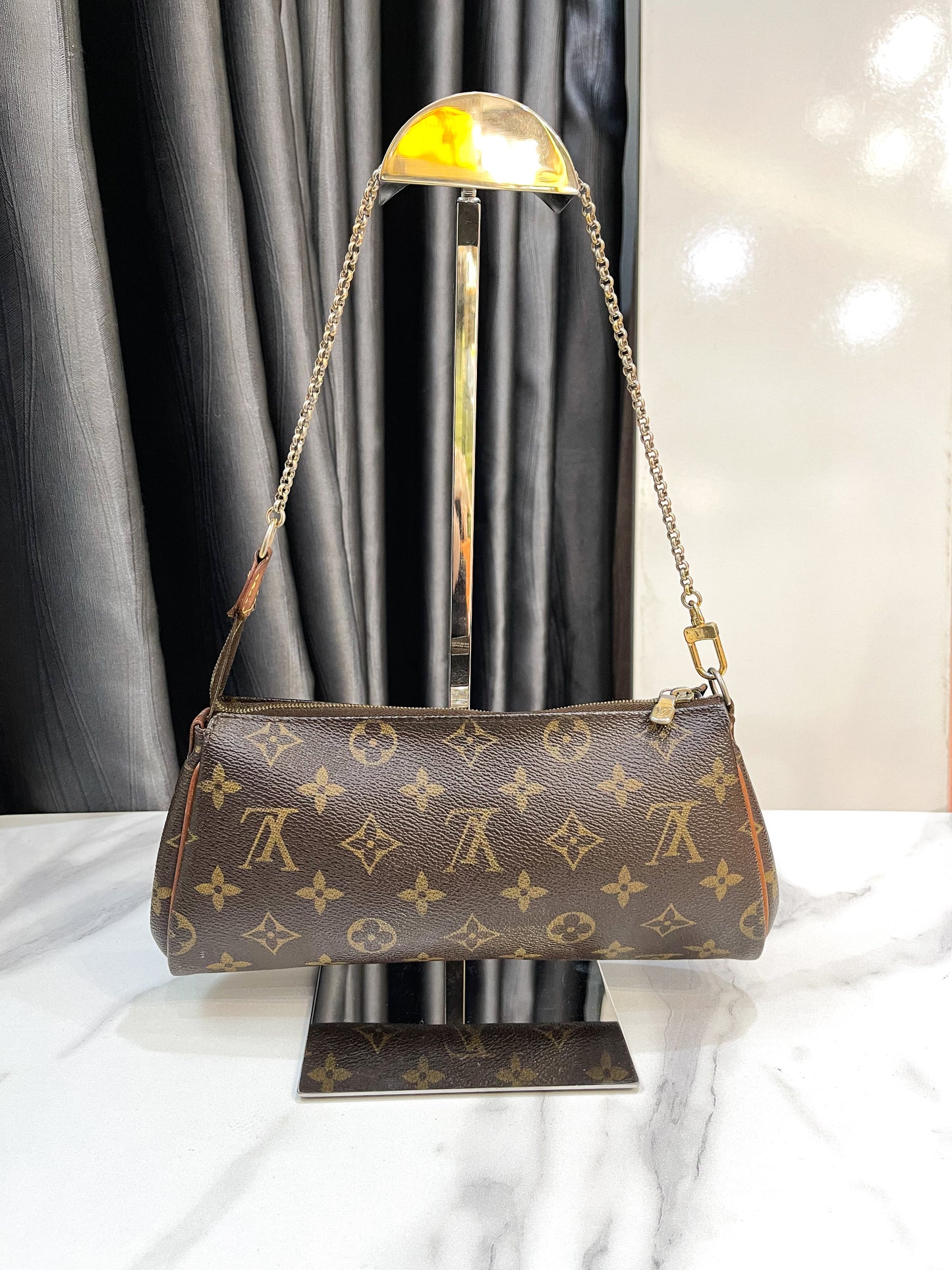 LV Eva Clutch