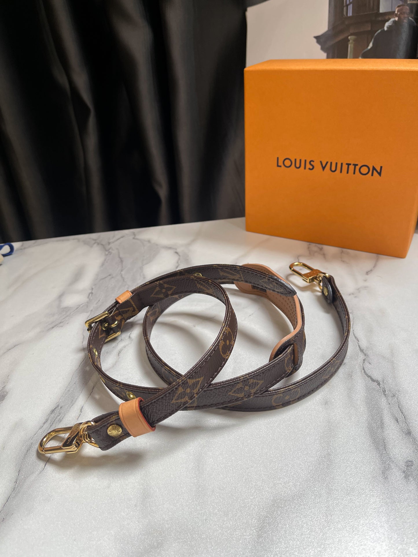 Strap LV Mono