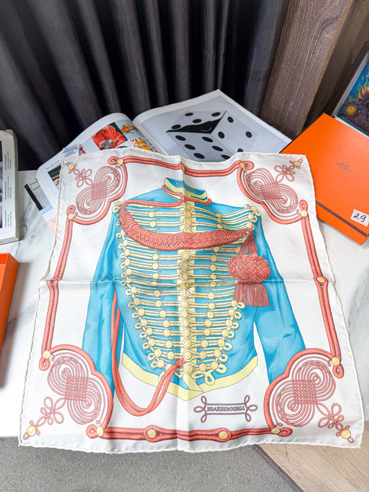 Khăn Hermes New Khổ 40x42 HN29 4/11