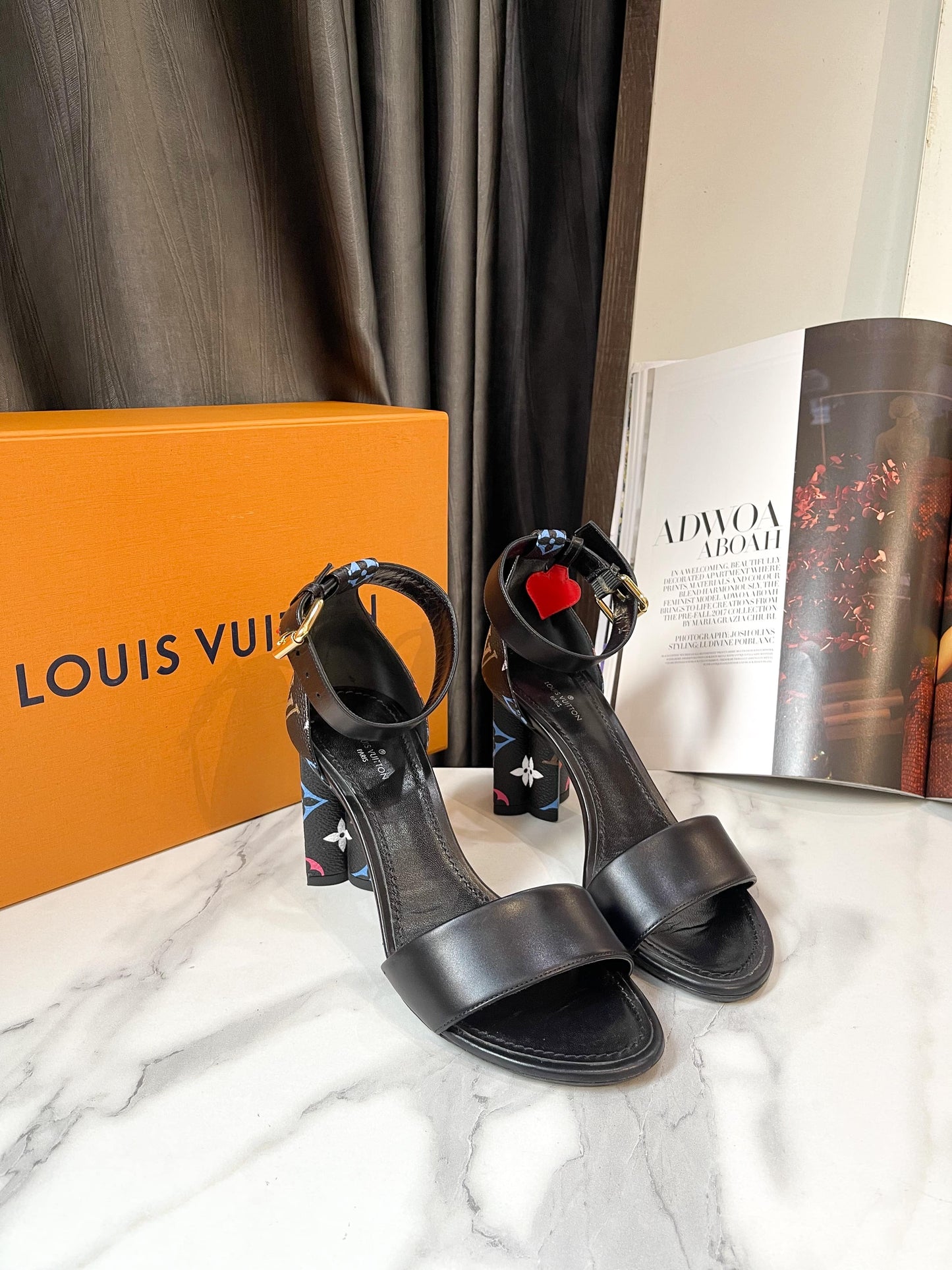 Sandal LV Gót Logo Màu size 37