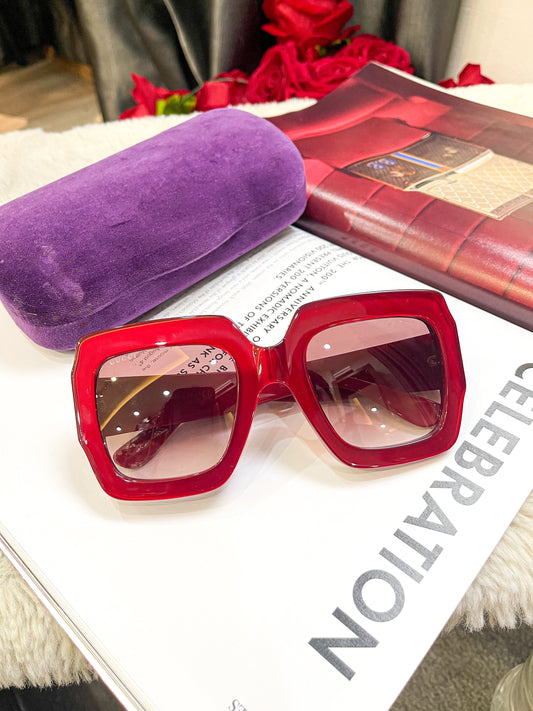 Rote Gucci-Brille