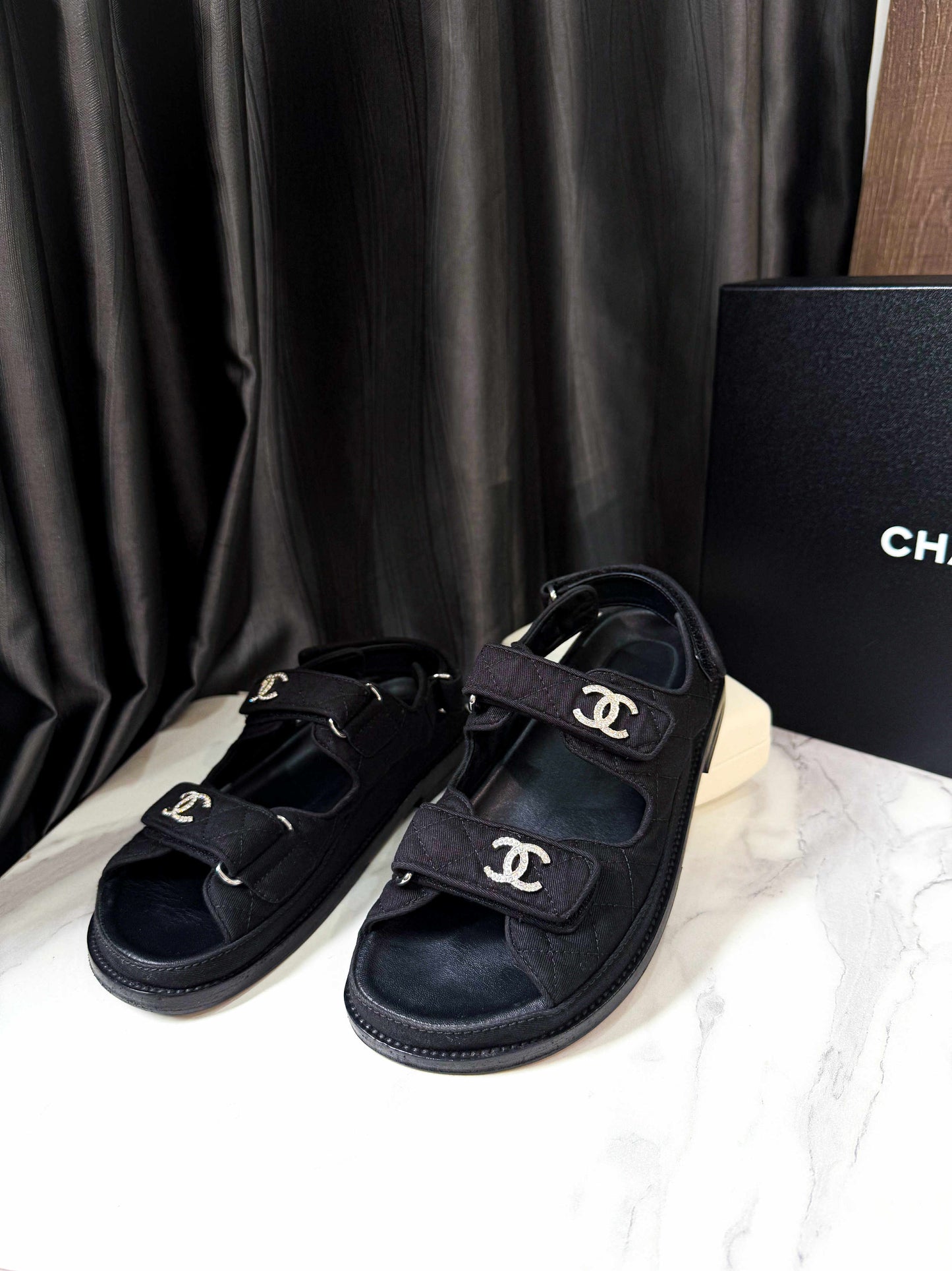 Sandal Chanel Used Size 37