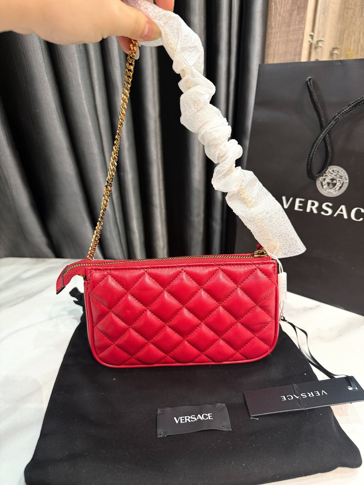 A A Pochette Versace Đỏ New