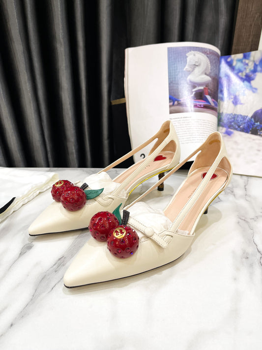 Gucci Strawberry White Shoes