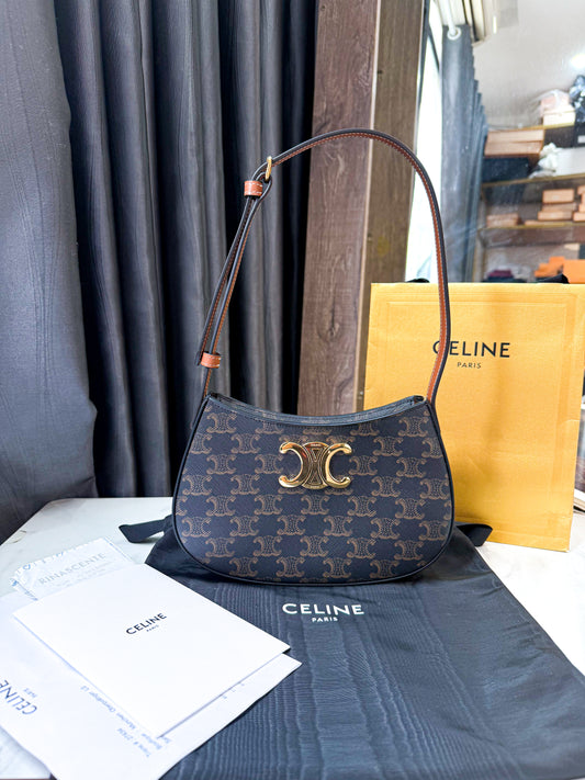 A A Celine Tilly Size M New