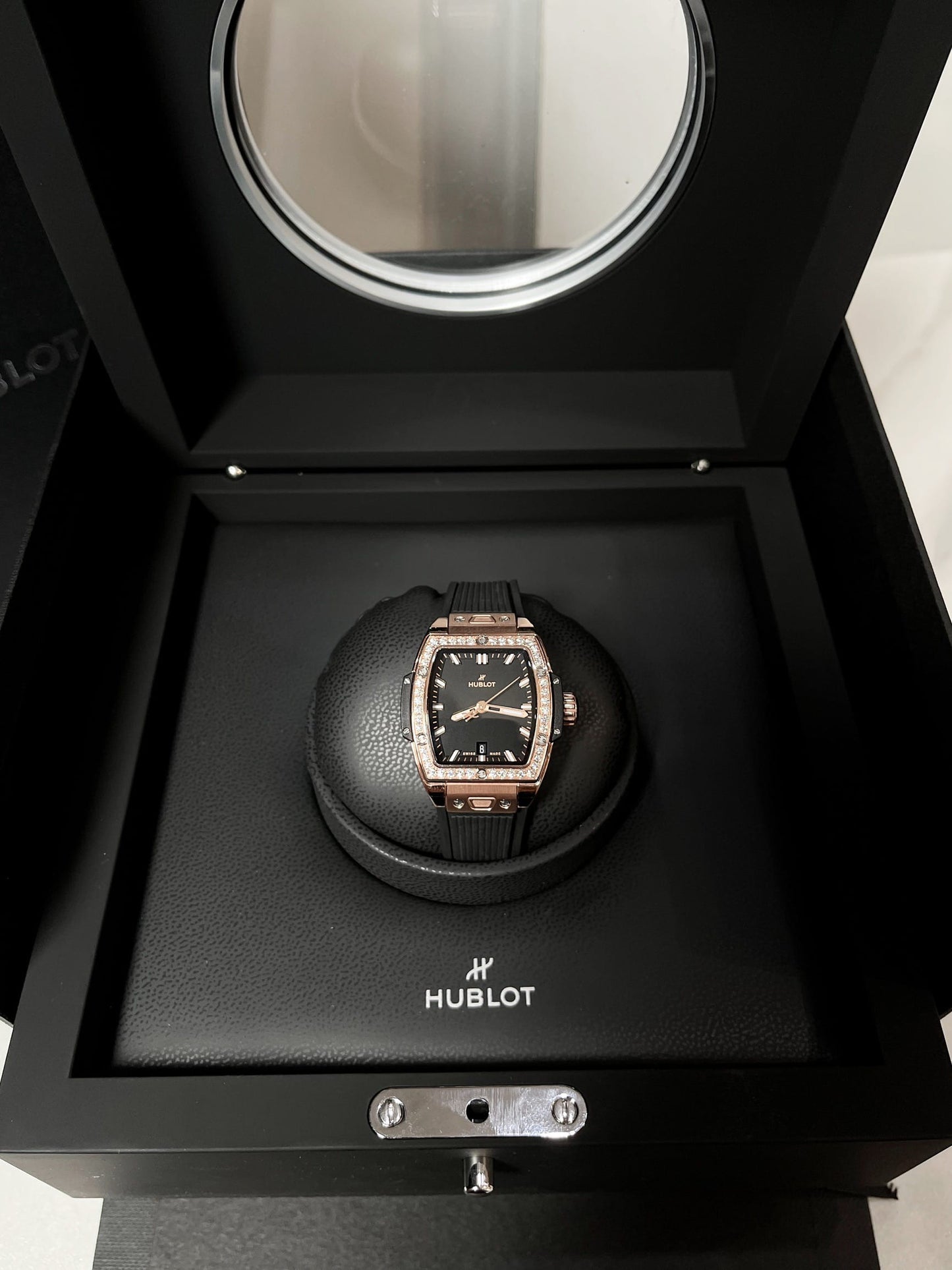 Đồng Hồ Hublot Spirit Of Bigbang Rose Gold Diamond Benzel size 32mm