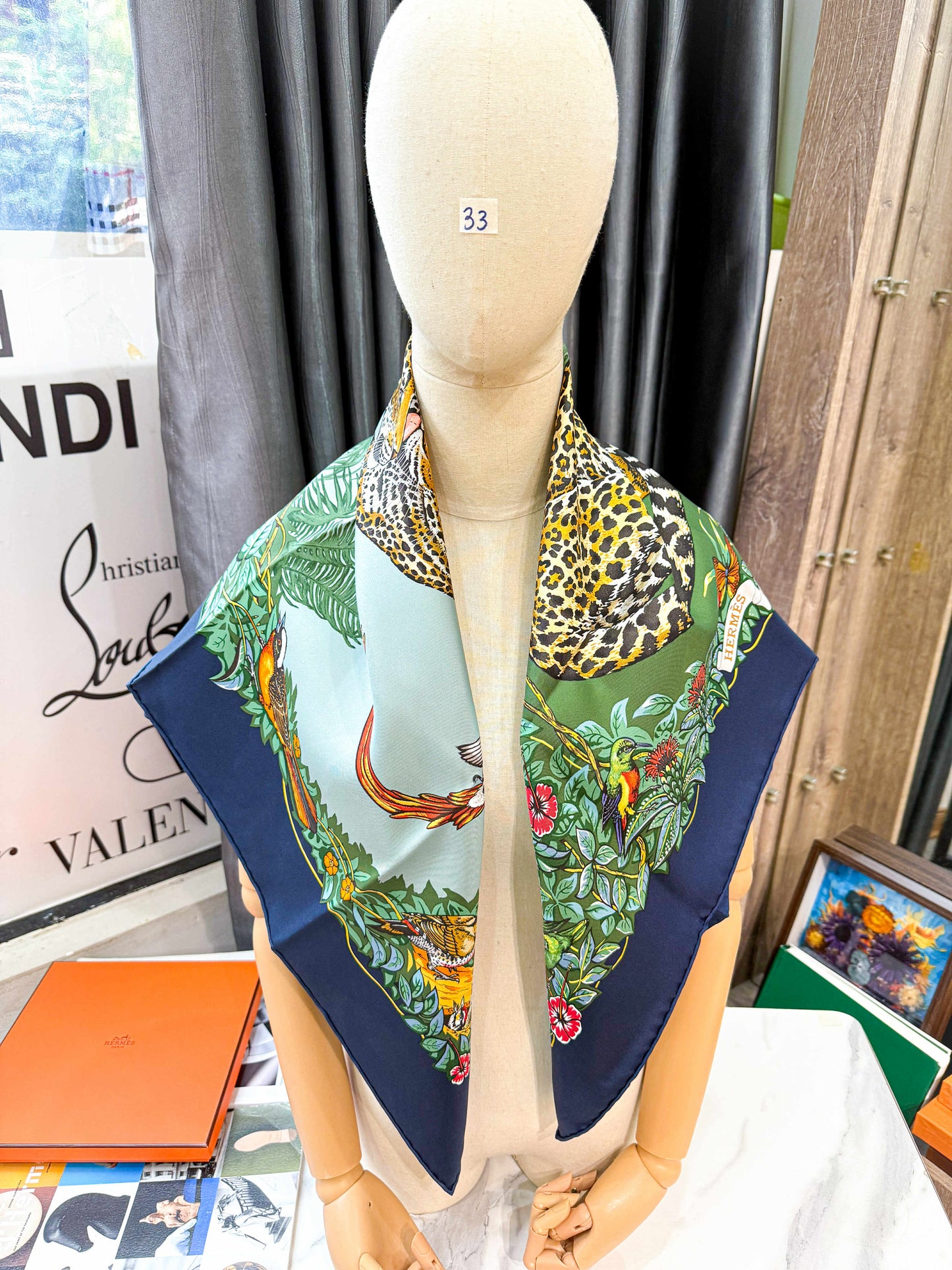 Khăn Lụa Hermes New Khổ 90x90 HN33 4/11