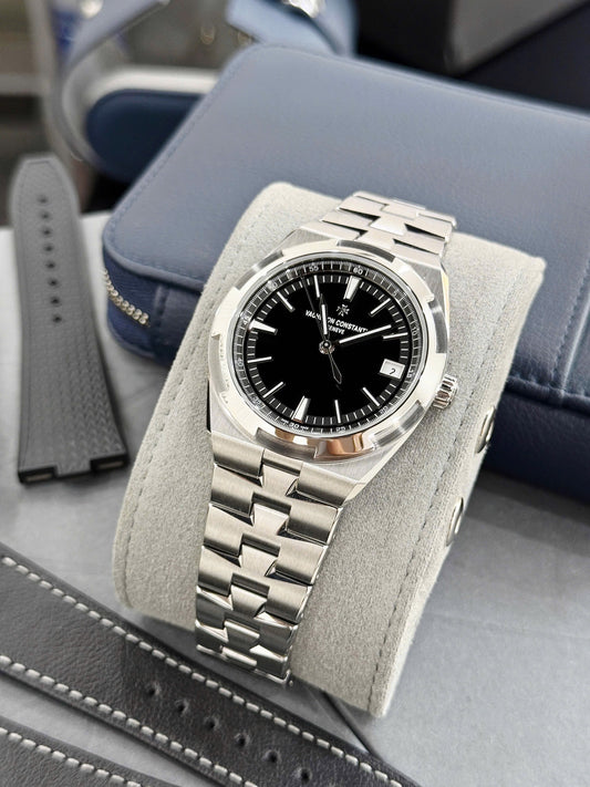 Đồng Hồ Vacheron Constantin Overseas 4520V/210A-B483 Black