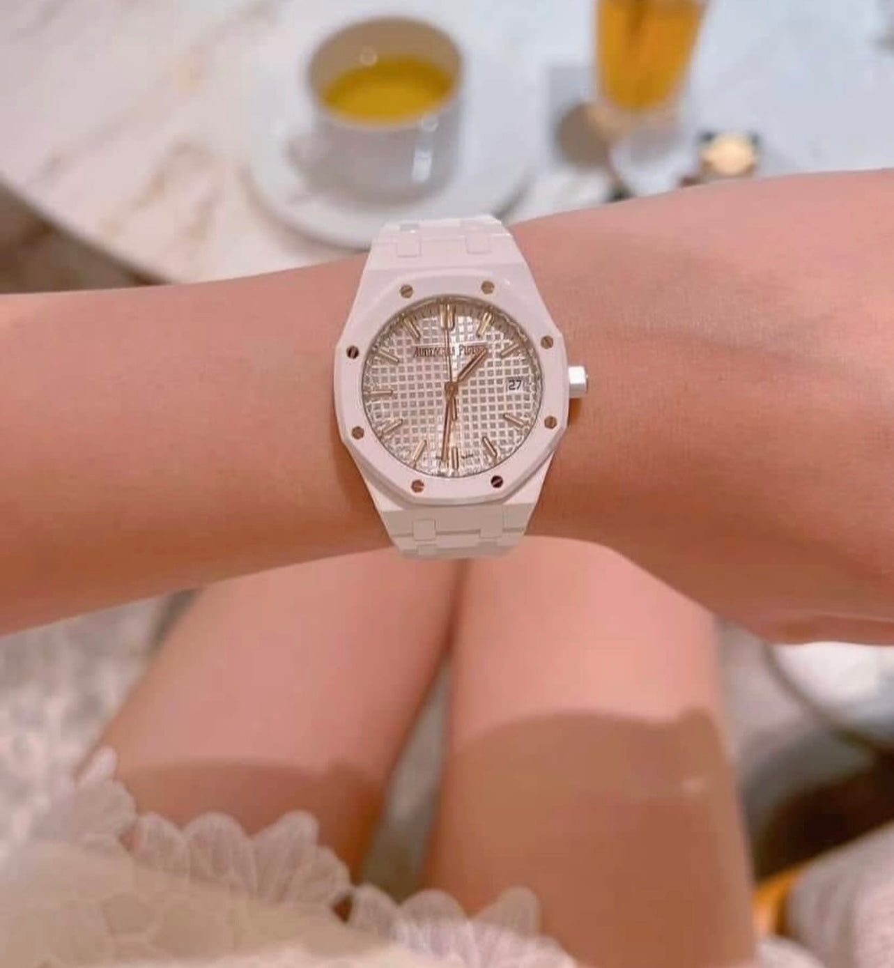 Đồng Hồ Audemars Piguet ROYAL OAK 77350CB.OO.1266CB.01