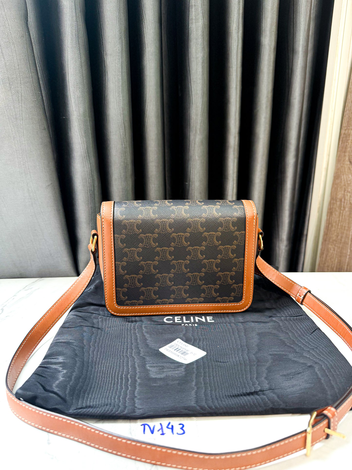 A A Celine Teen TV143