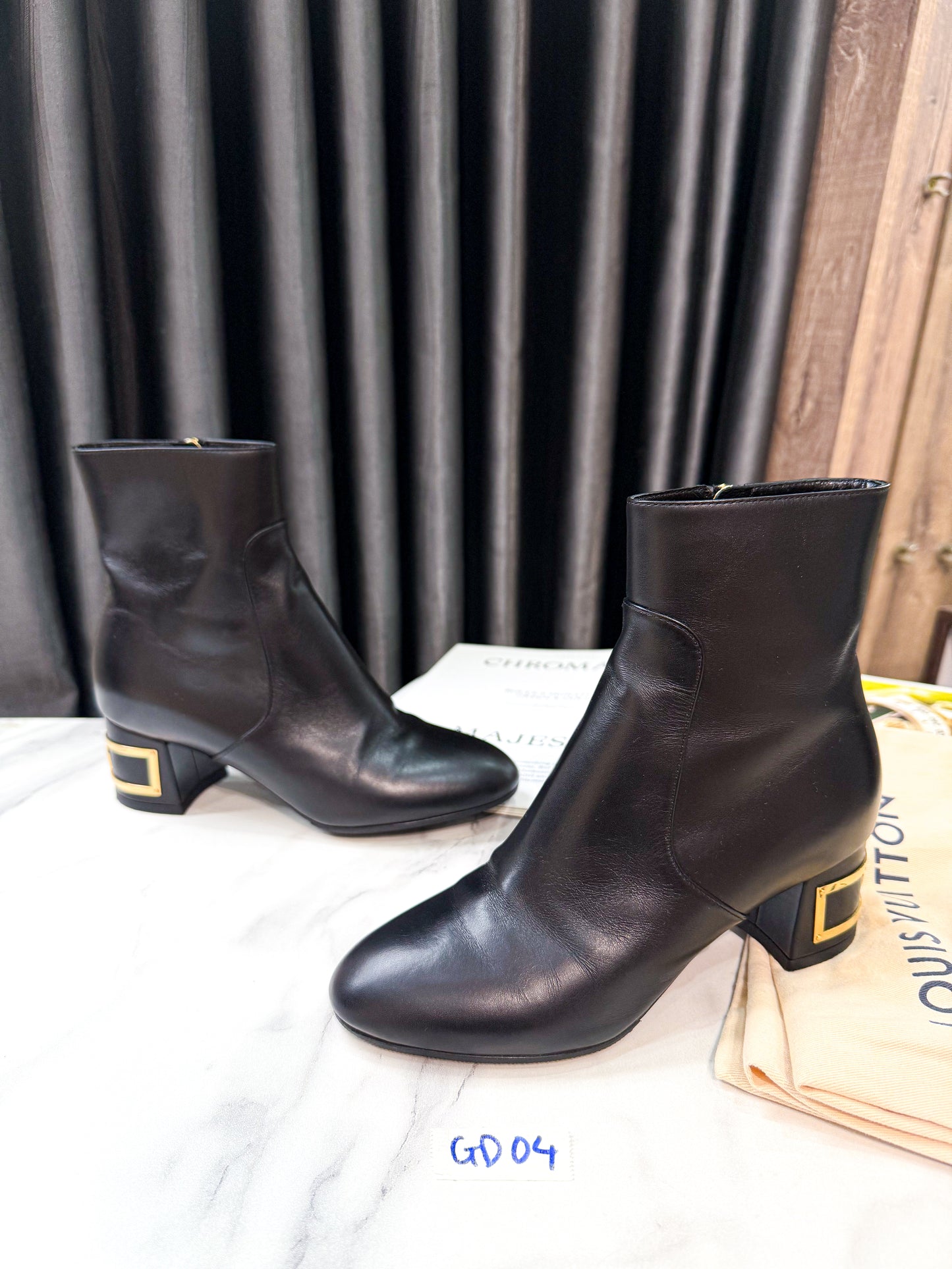 Boot LV Logo Dauphine Size 35 GD04