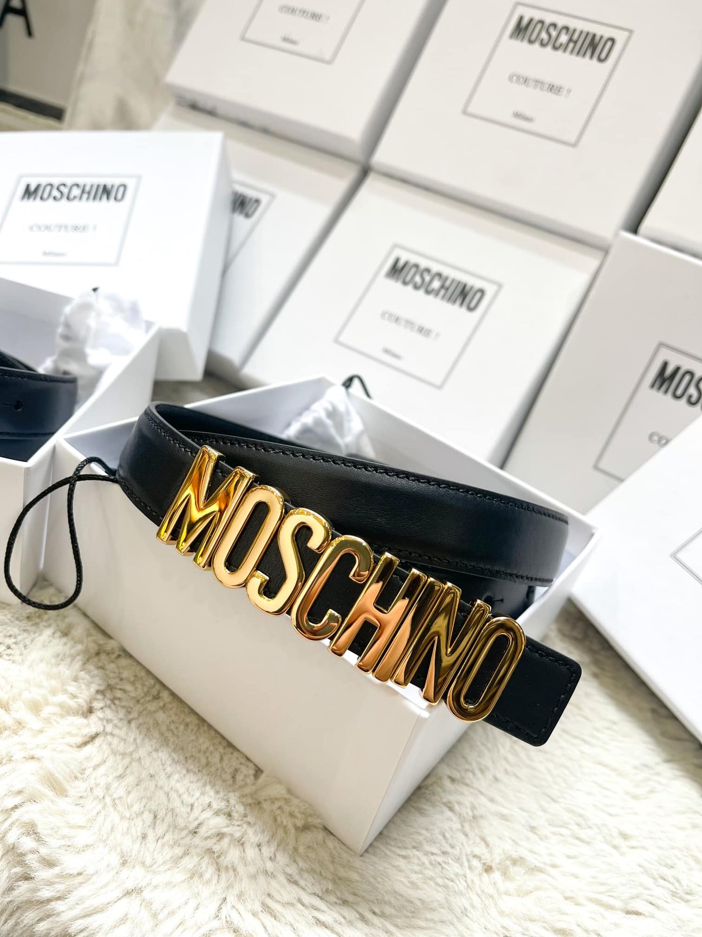 Thắt Lưng Moschino Bản 2.5cm